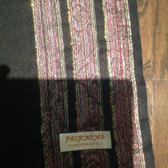 Brand new Pashmina Scarf - Picture 3 of 3
